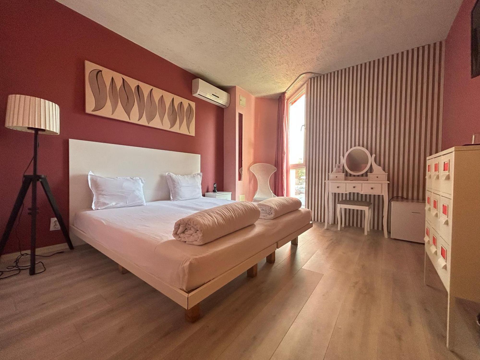 Art Hotel Simona Sofia Exterior photo
